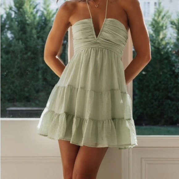 Dresses & Skirts - green halter flowy skirt mini dress
